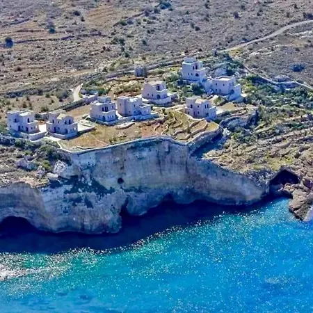 Cozy Cliff Tower W/ Breathtaking Sea Views Agios Georgios Minas
